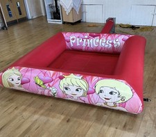 Inflatable Ball Pit with Air