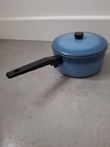 Vintage blue enamel - blue, saucepan