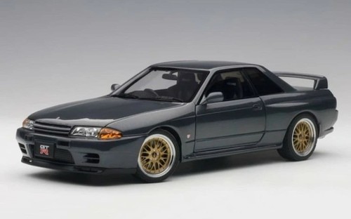 Autoart nissan skyline - autoart, 1/18