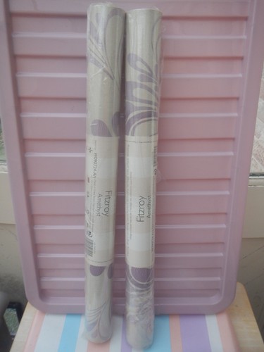 Laura ashley wallpaper - laura,