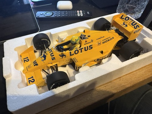 Minichamps 540871812 lotus - minichamps,