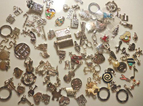 Job lot 100 charms jewellery - 100,