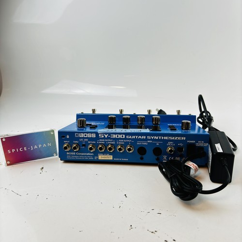 Boss 300 guitar synthesizer - boss,