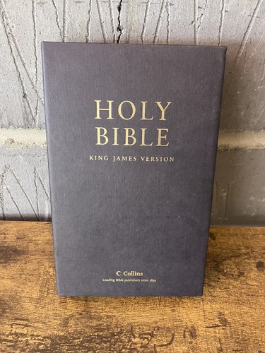 Holy bible collins uk - bible, by