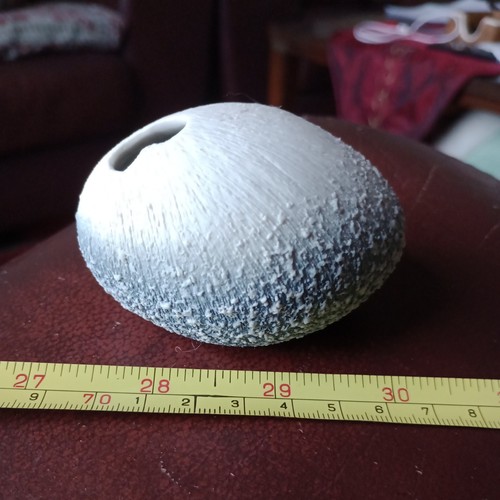 Contemporary pottery textured - contemporary,