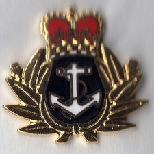 Lapel Badge. Royal Naval Crown & Anchor
