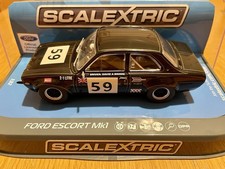 MINT Scalextric C3748 Ford