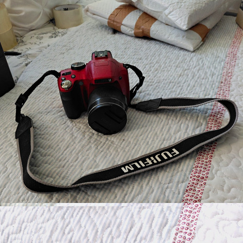 Fujifilm fugi red bridge - fujifilm,