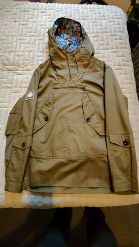 Pretty green men - green,