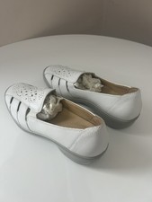 Ladies Women’s Leather