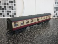 OO GAUGE LIMA RED AND CREAM