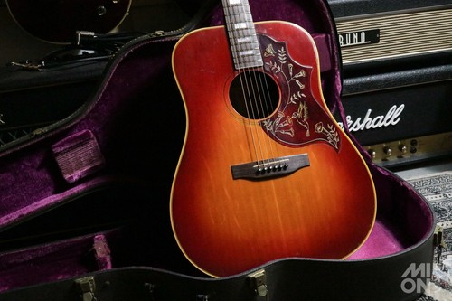 Gibson hummingbird 1973 - gibson, 1973–1975
