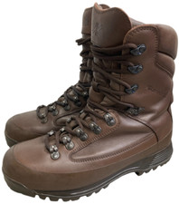Combat Boots Karrimor SF Goretex Waterproof Brown Leather UK 8M Cold Wet Weather