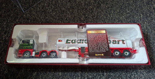 Corgi hauliers renown - hauliers, man