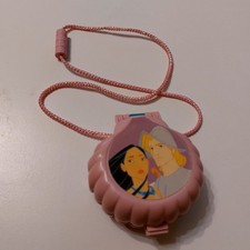Disney Pocahontas Tiny Collection Necklace Compact – Bluebird Toys (1995)