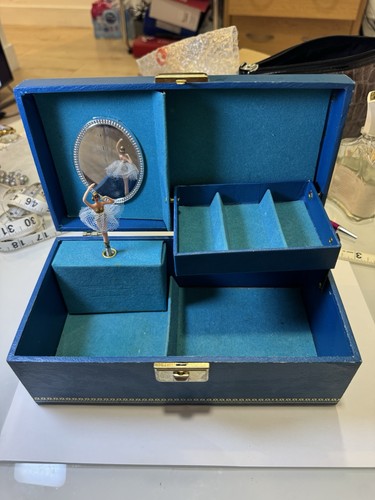 Vintage blue musical jewellery - blue,
