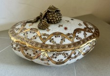 UNITED WILSON JUWC 1897 Unique Hand Painted Gold Porcelain Trinket Box With Lid