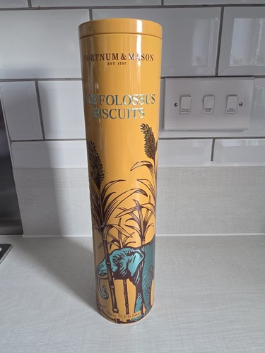 Toffolossus biscuit tin - biscuit,
