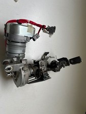 Toyota Auris E180 2013