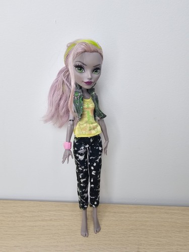 Monster high moanica kay - monster,