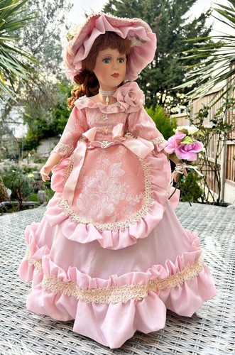 Beautiful vintage porcelain - vintage,