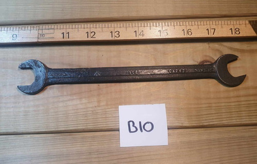 Vintage snail spanner - 3/4, x