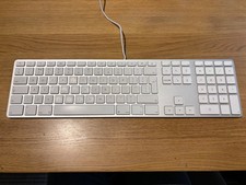 Apple A1243 Wired Aluminium Keyboard with Numeric Keypad (UK English)