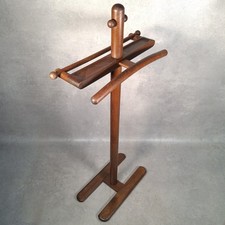 Drevounia Butler Valet Stand