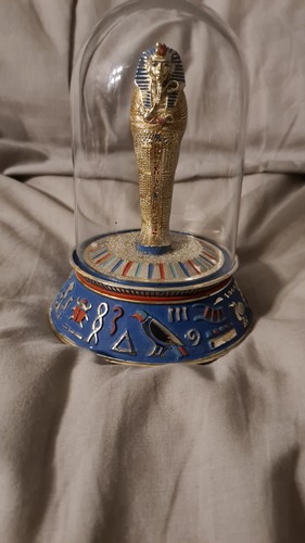 The royal sarcophagus hand - the,