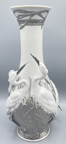 Lladro figurine 7053 heron s - figurine, "heron's