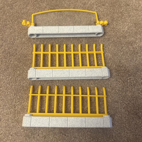 Playmobil yellow fence - 3,