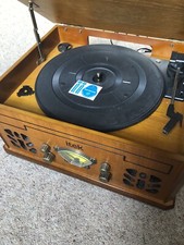 Itek Record Player, Vinyl, CD, Radio, Cassette Tape