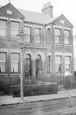 Gkm-46 Hainault Villa