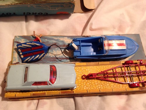 Corgi riviera gift set - riviera, 31