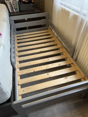 Habitat toddler bed - bed, ,