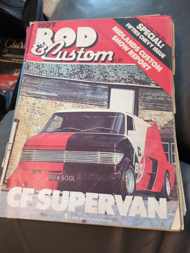 Hot rod custom magazine - hot,