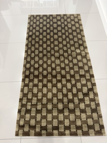 Beautiful vintage 100 - beautiful, wool