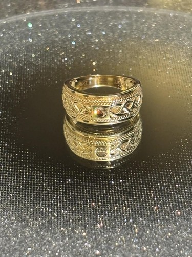 Vian 14ct gold chocolate - le,