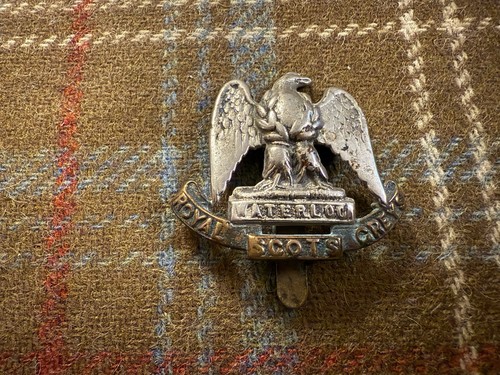 Vintage british army cap badge - vintage,
