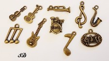 CLEARANCE & FREE P&P - Mixed BRASS MUSICAL INSTRUMENTS X 10 (379)