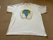 KAWS X Uniqlo KAWS Figure Hands Earth White XL T-Shirt (Free P+P)