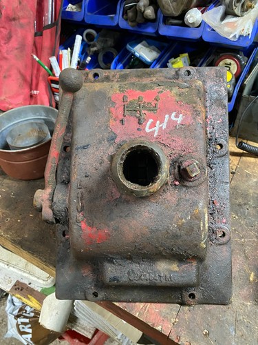 International 414 gearbox - international,