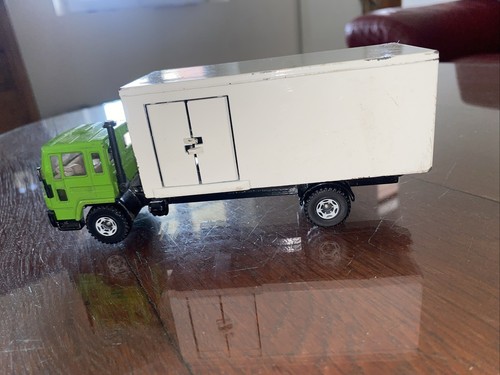 Siku 280340 volvo 6 - volvo,