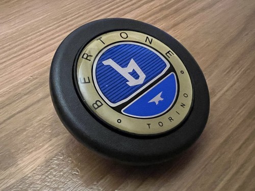 Bertone steering wheel - steering, horn