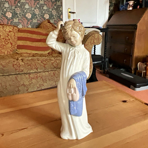 Nao lladro porcelain child - nao,