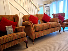  PARKER KNOLL 4 PIECE SUITE /RRP £5589 / FREE DELIVERY FOR CAMBRIDGESHIRE ONLY