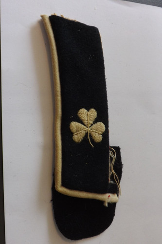 Military badge shoulder - military,