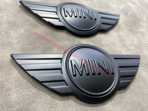 Matt black mini cooper - black, emblems