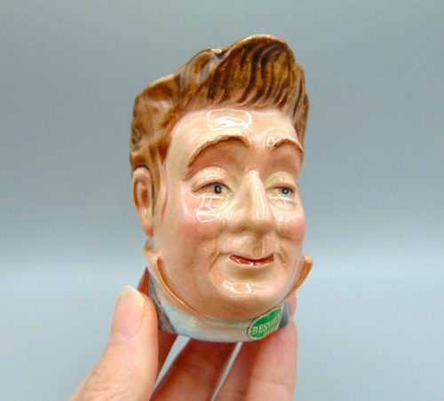Beswick toby jug pecksniff - toby,