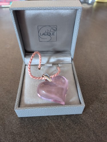 Lalique pink heart necklace - pink,